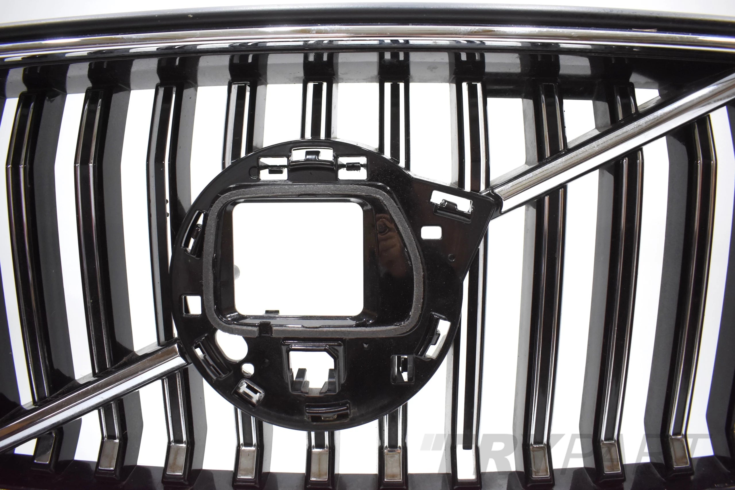 VOLVO XC60 XC-60 II LIFT FRONT BUMPER ORIGINAL + GRILLE + VENT