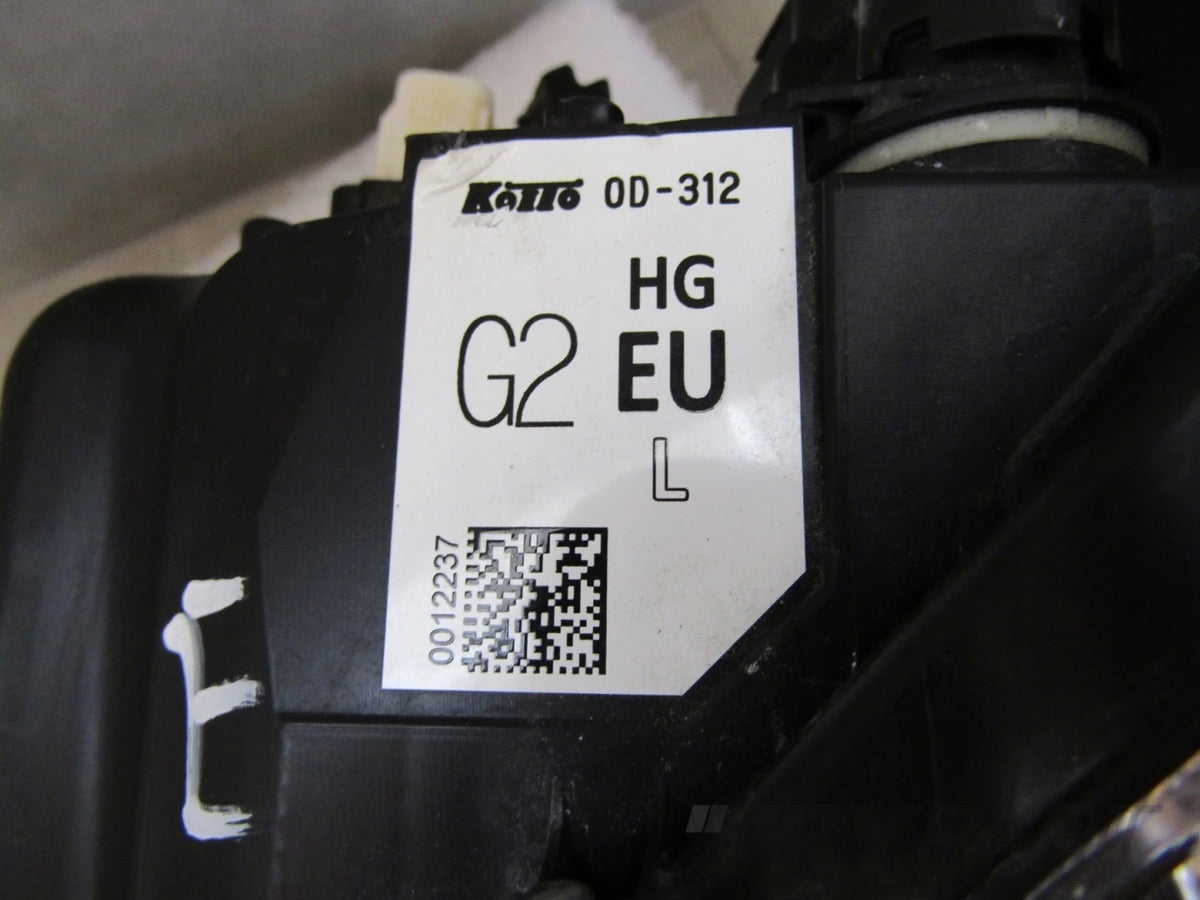 FRONT LAMP for TOYOTA YARIS CROSS FULL LED 17-22 LH LEFT