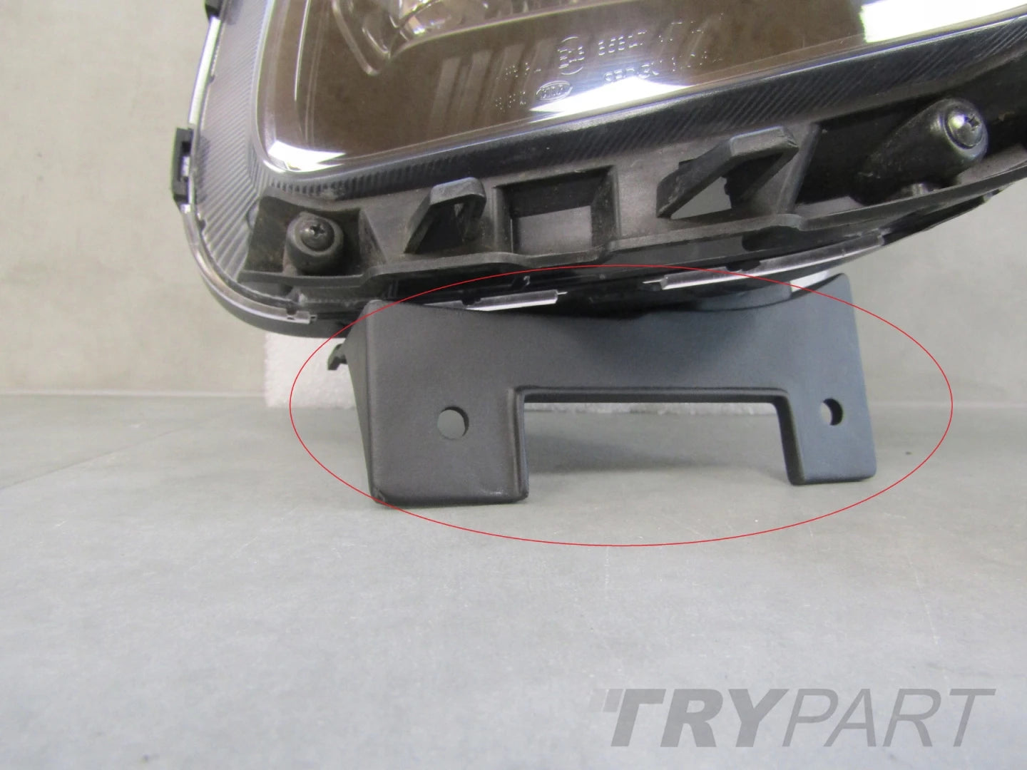Kia Soul 3 III Halogen Headlight LED DRL 18-22 RH 92202-J2