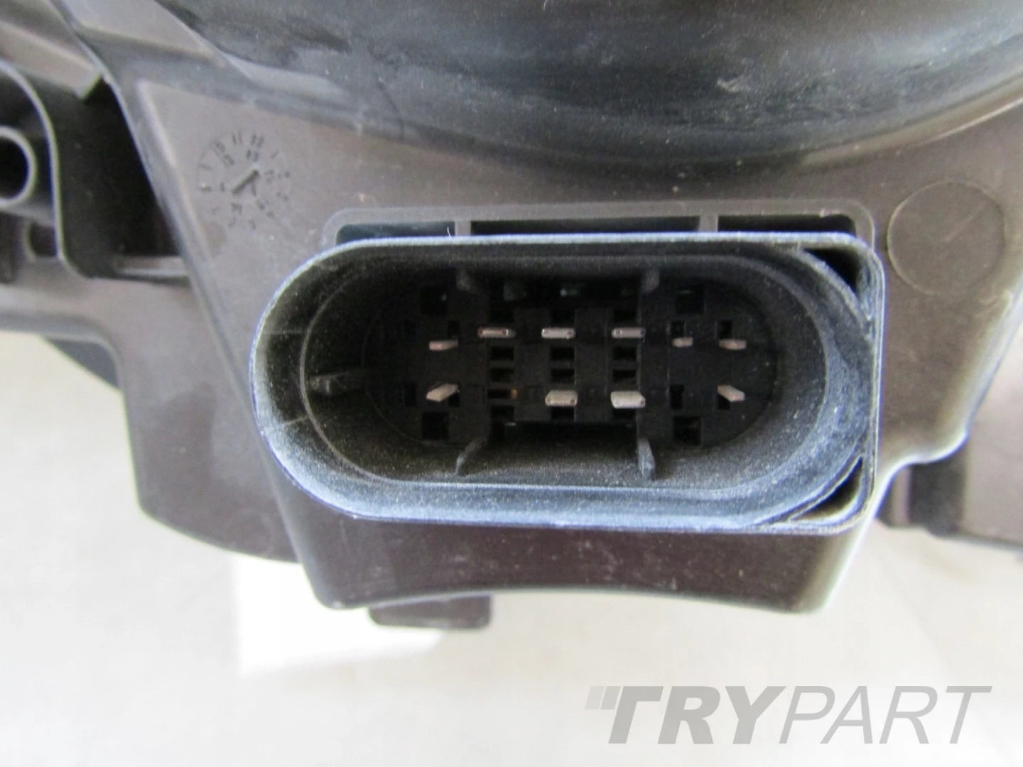 Front Lamp Mercedes Sprinter W906 LIFT XENON NON-SWIVEL LH 13-18 A9068206