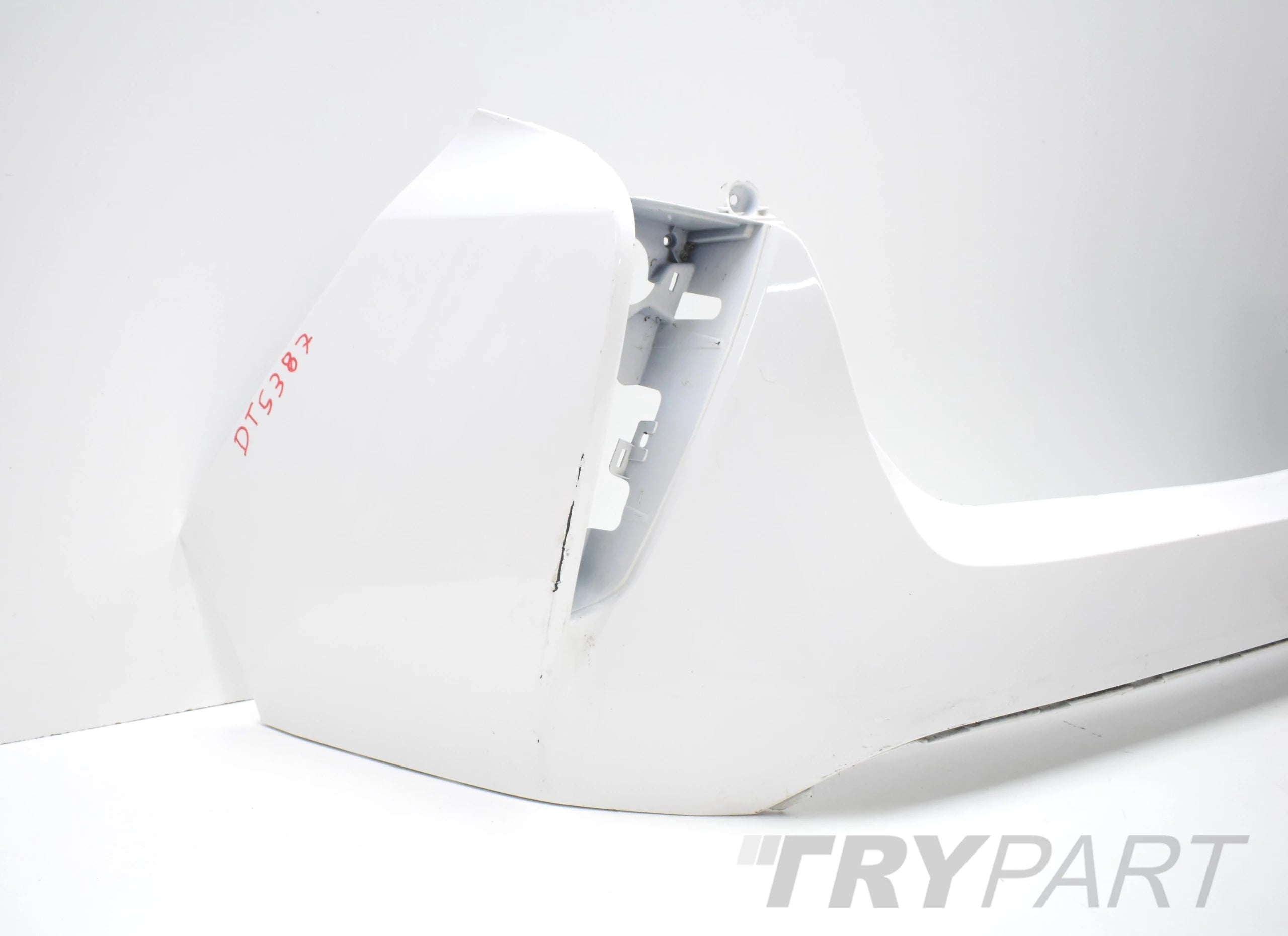 TOYOTA PRIUS IV REAR BUMPER ORG