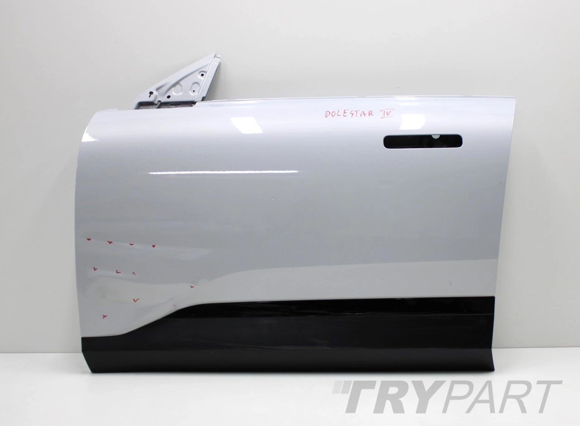 POLESTAR IV 4 DOOR LEFT FRONT ORIGINAL + MOULDING