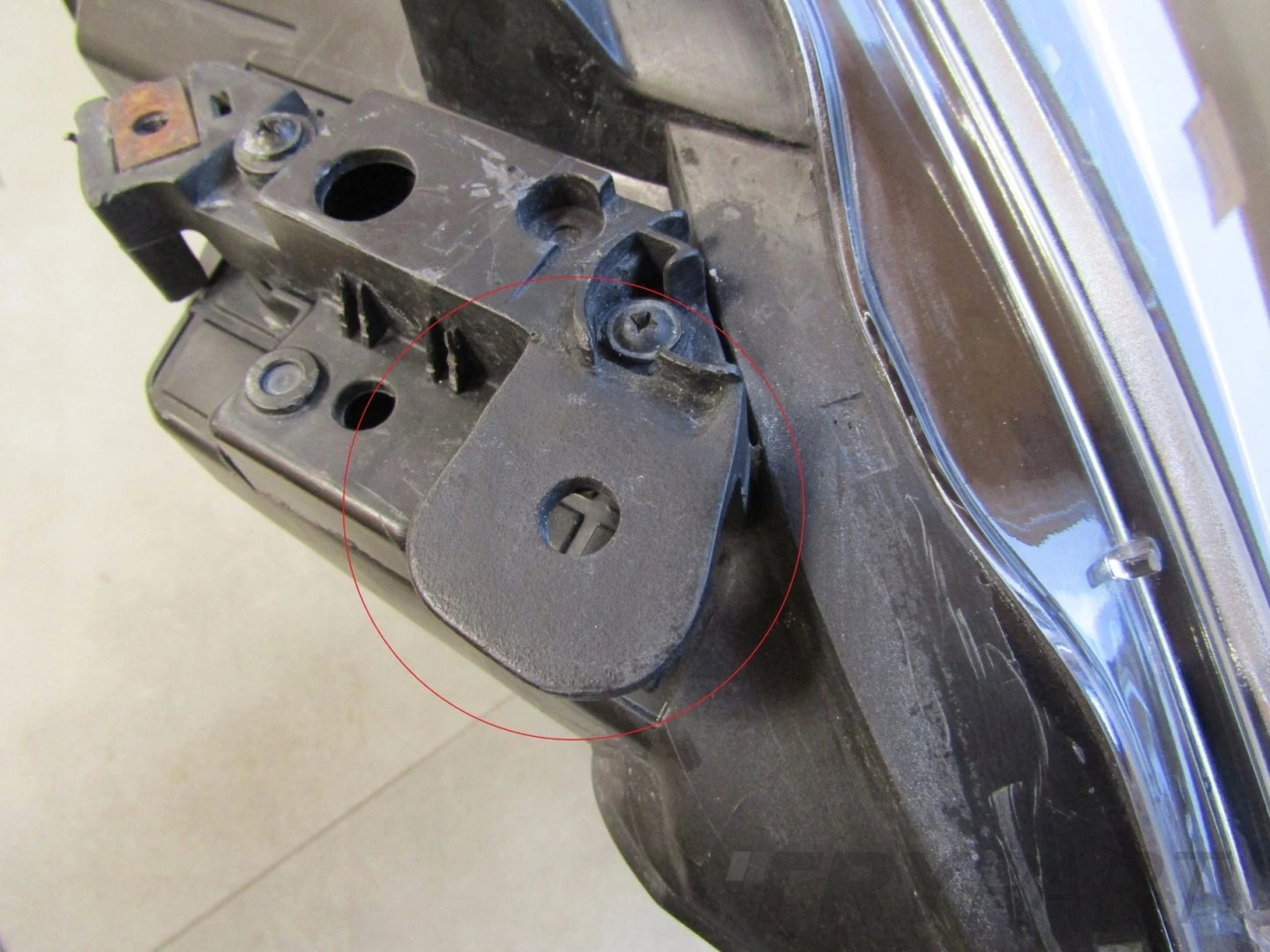 HEADLIGHT HYUNDAI I40 LIFT XENON SWIVEL LH LEFT 14-