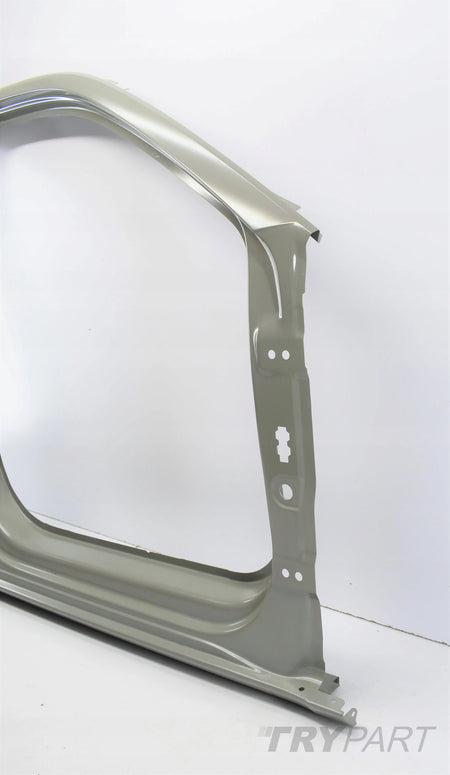 SUPERB III 3V RIGHT SILL PANEL COVER FRAME ORG NEW