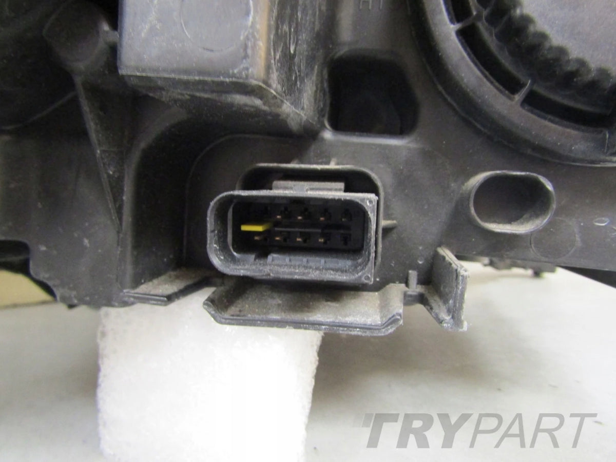 FRONT LAMP OPEL CORSA F STANDARD 19-23 LH LEFT 9829465580