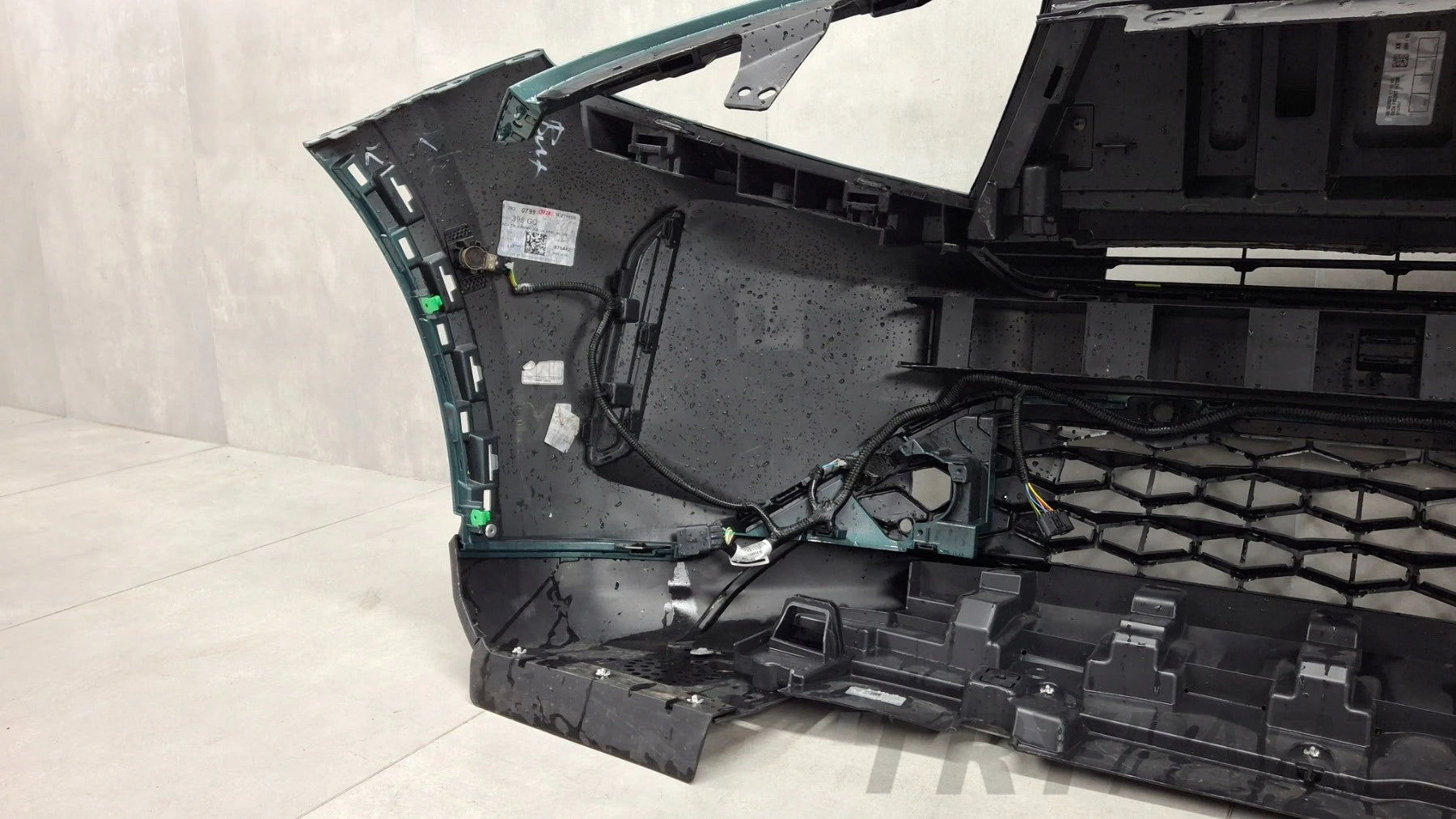 Front bumper for Opel Frontera C 24- / + 6 PDC