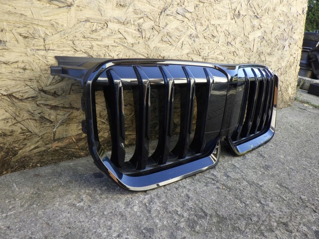 BMW X1 U11 SHADOW LINE 2022- GRILLE