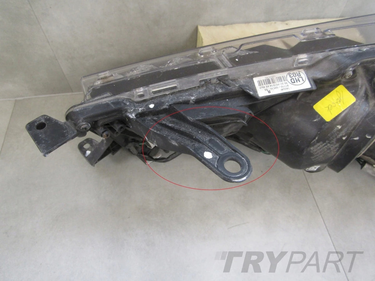 Front Lamp Toyota Corolla E16 E17 E18 Standard with LED 13-16 RH RIGHT 81110-02