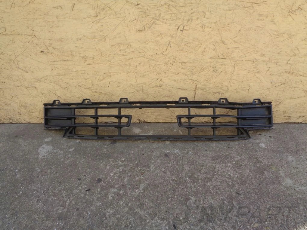 BMW 1 F40 19- Bumper Grille