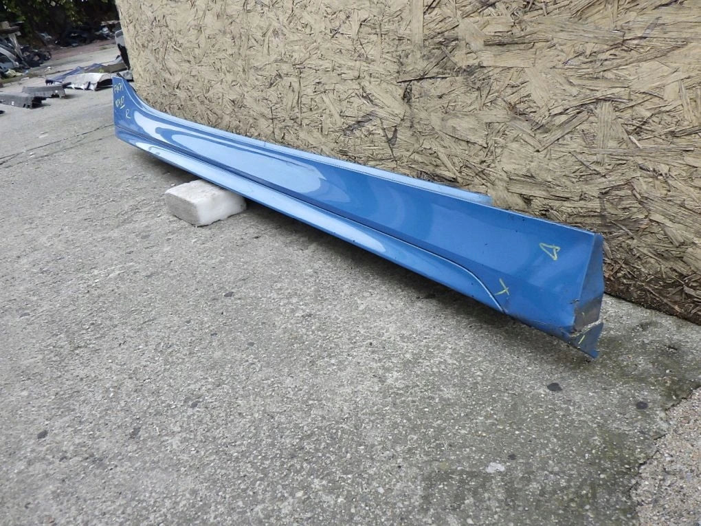 BMW 1 F40 M Package Right Sill Molding