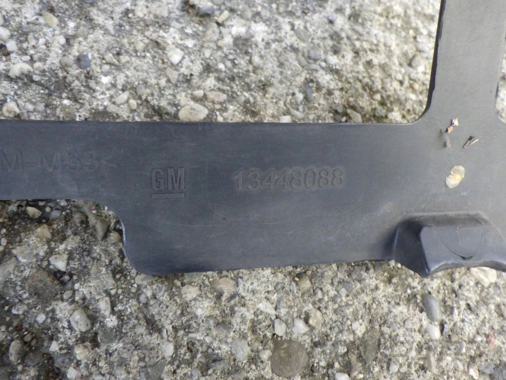 OPEL ASTRA V K 5-15 Grille with emblem