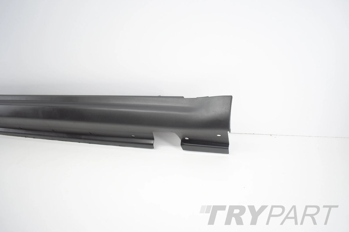 MINI COOPER R56 S RIGHT SILL PANEL ROCKER MOULDING COMPLETE