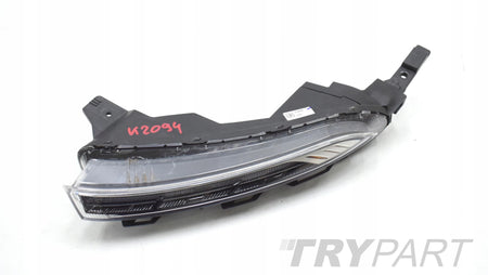 HYUNDAI BAYON LEFT DRL HALOGEN LED HEADLIGHT FRONT ORG EU 92207-Q05