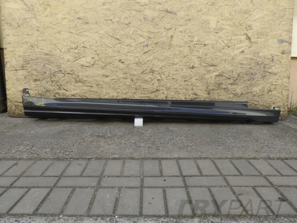 BMW X6 G06 M SPORT PACKAGE Right Sill Molding