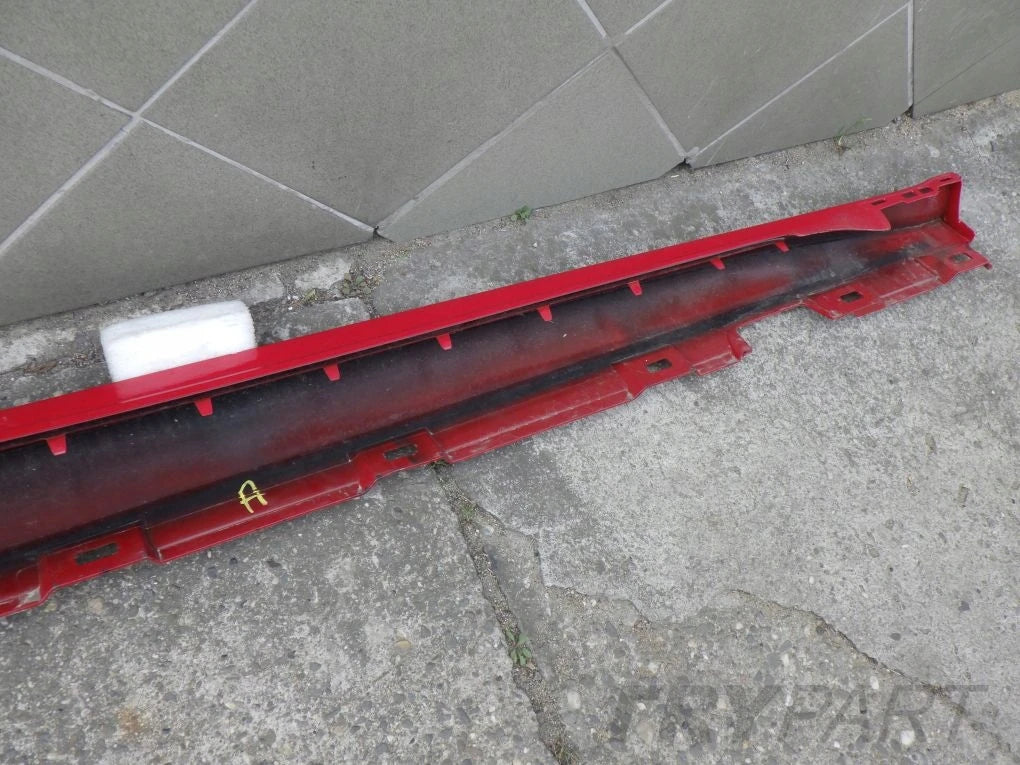 AUDI A5 SPORTBACK 8W 8W8 20- Right Sill Strip