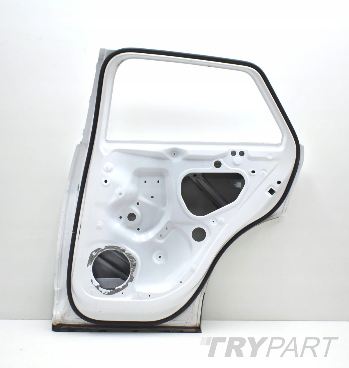AUDI Q2 81A RIGHT REAR DOOR ORG