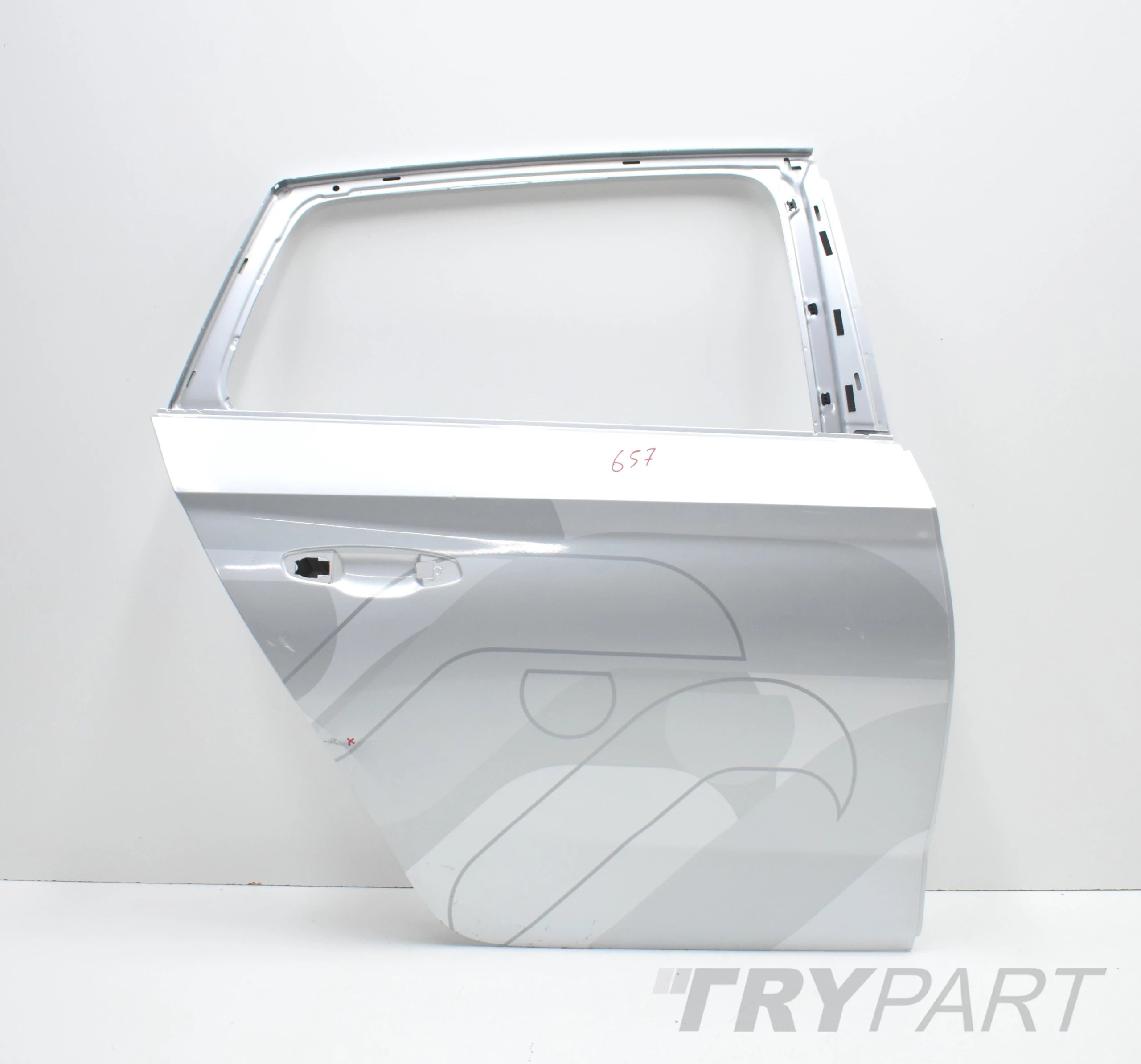 SKODA SCALA 657 RIGHT REAR DOOR ORG