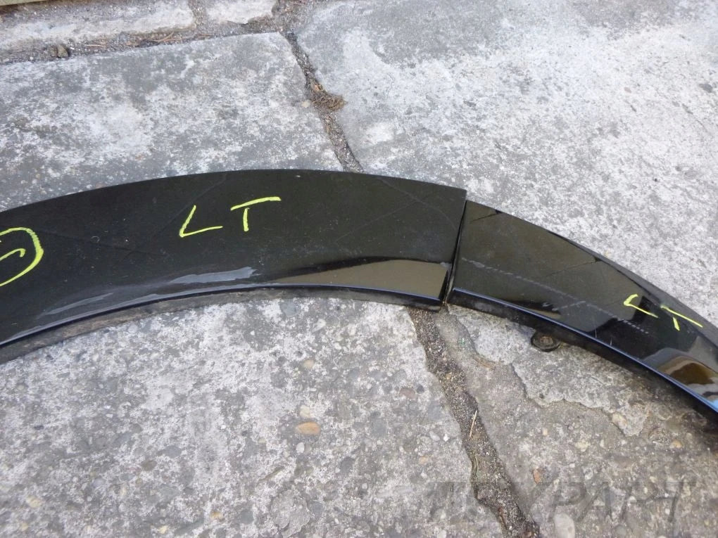 KIA SOUL II 14- Rear fender trim strip right left