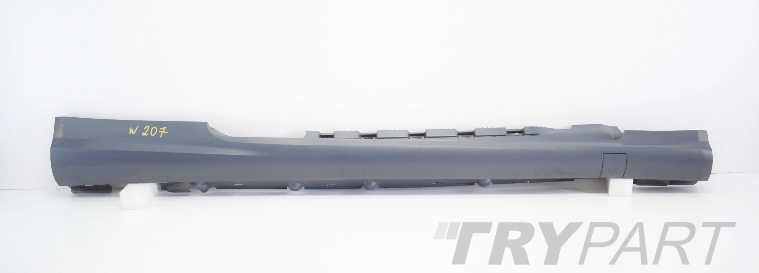 MERCEDES W207 AMG RIGHT SILL PANEL ORIGINAL