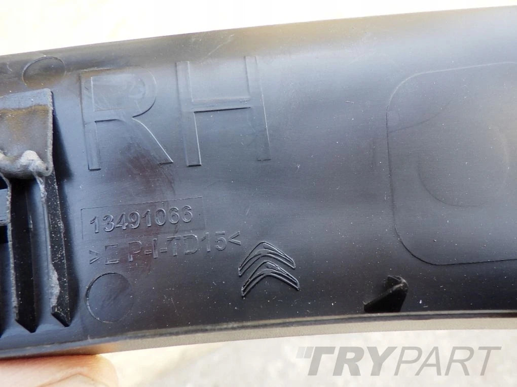 CITROEN C3 AIRCROSS 17- Rear right fender trim