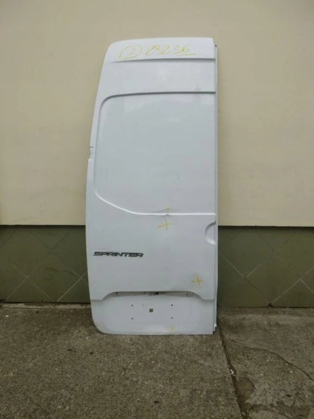 MERCEDES SPRINTER W907 W910 Rear Left Door