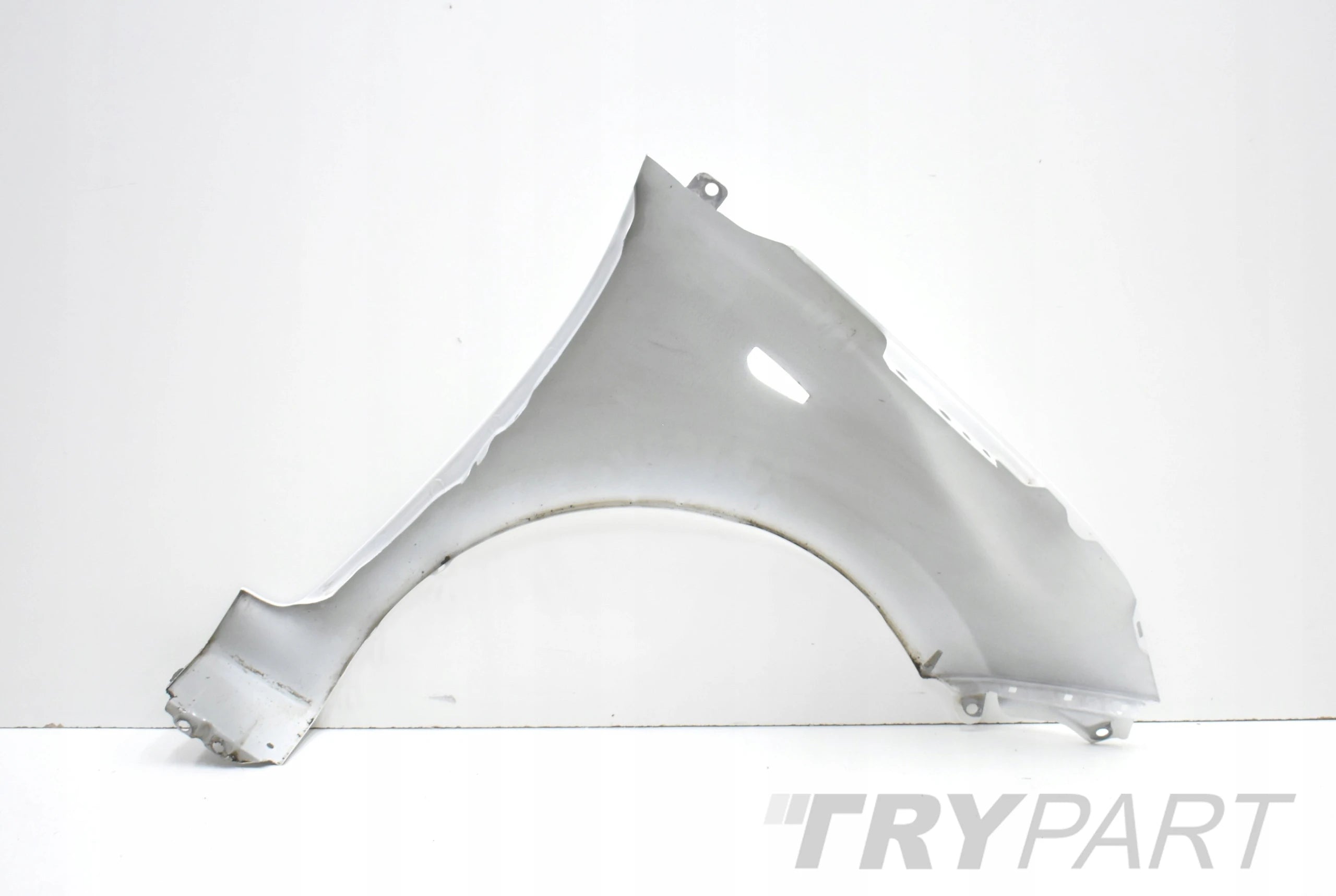HYUNDAI I10 II LEFT FRONT FENDER ORG IN COLOR
