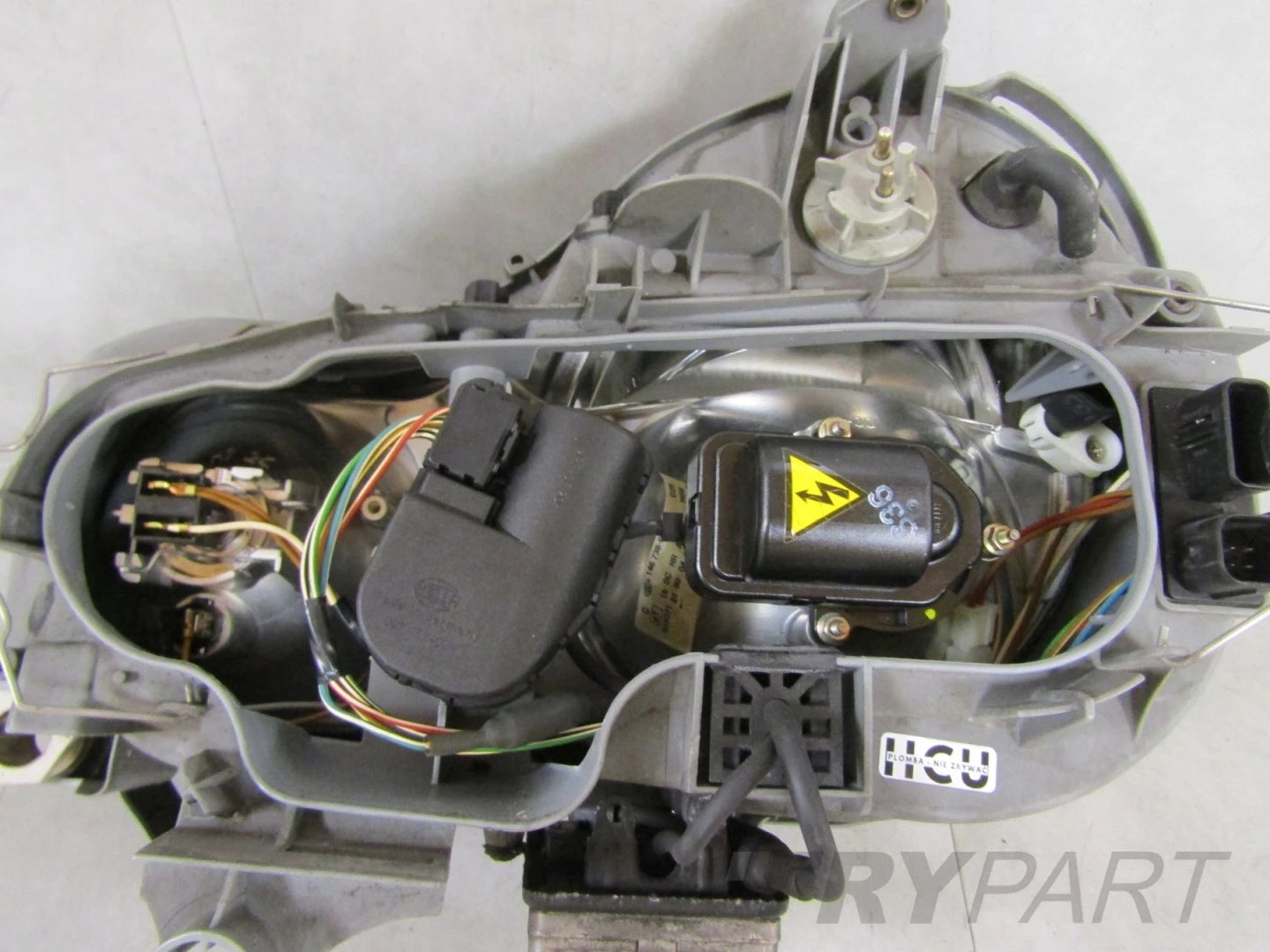 MERCEDES E CLASS W210 LIFT XENON HEADLIGHT RH RIGHT 99-