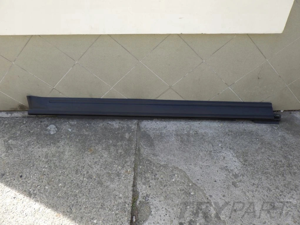 Ford Explorer 2020- Right Door Sill Molding