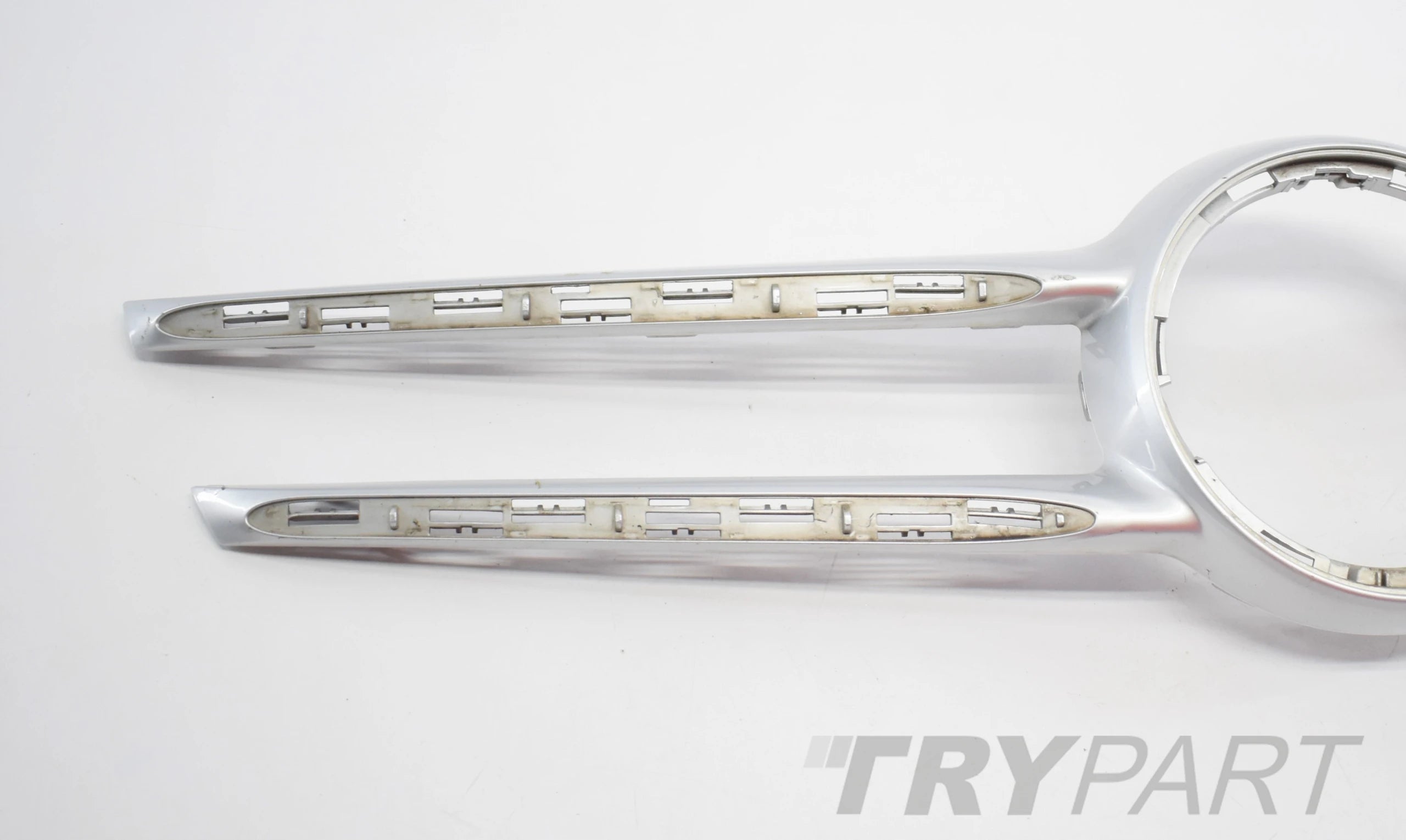 MERCEDES VITO W447 V CLASS FRONT BUMPER GRILLE