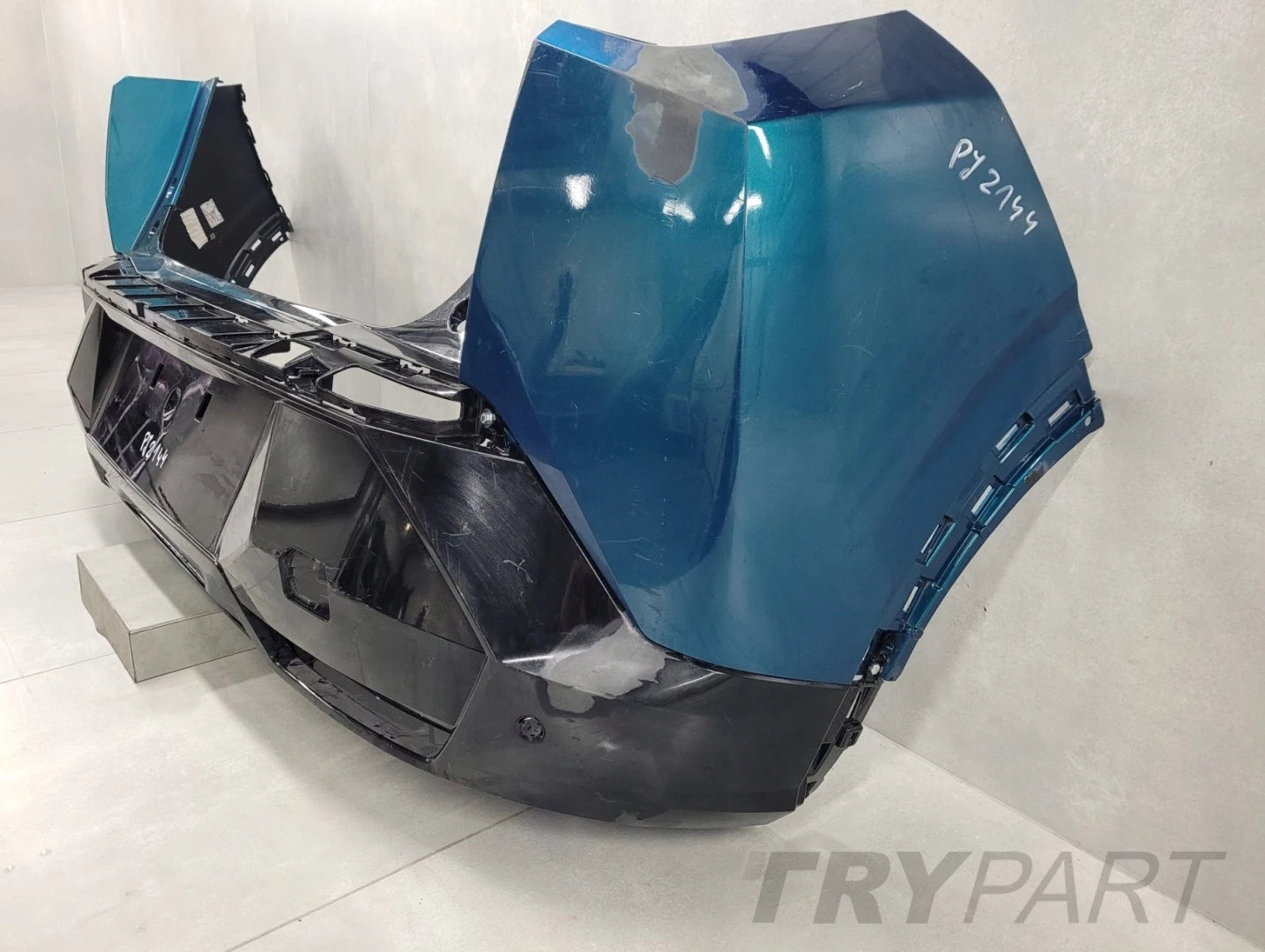 Rear Bumper Peugeot E-3008 24-