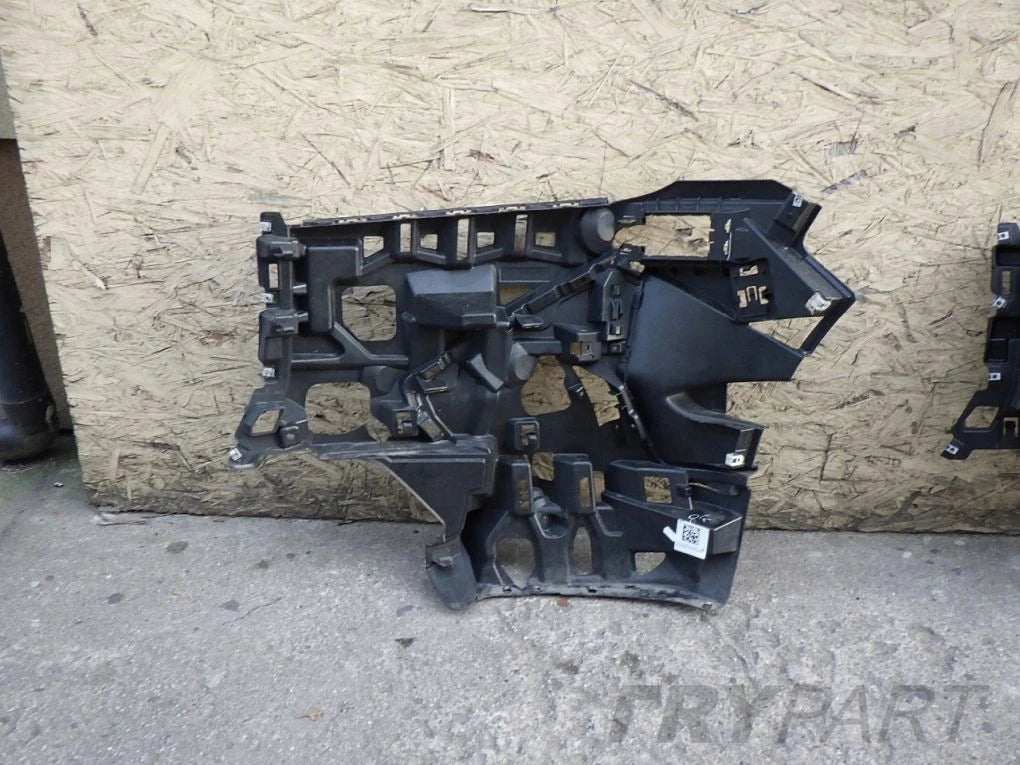 BMW IX I20 M PACKAGE 20- FRONT BUMPER SKID PLATE RIGHT