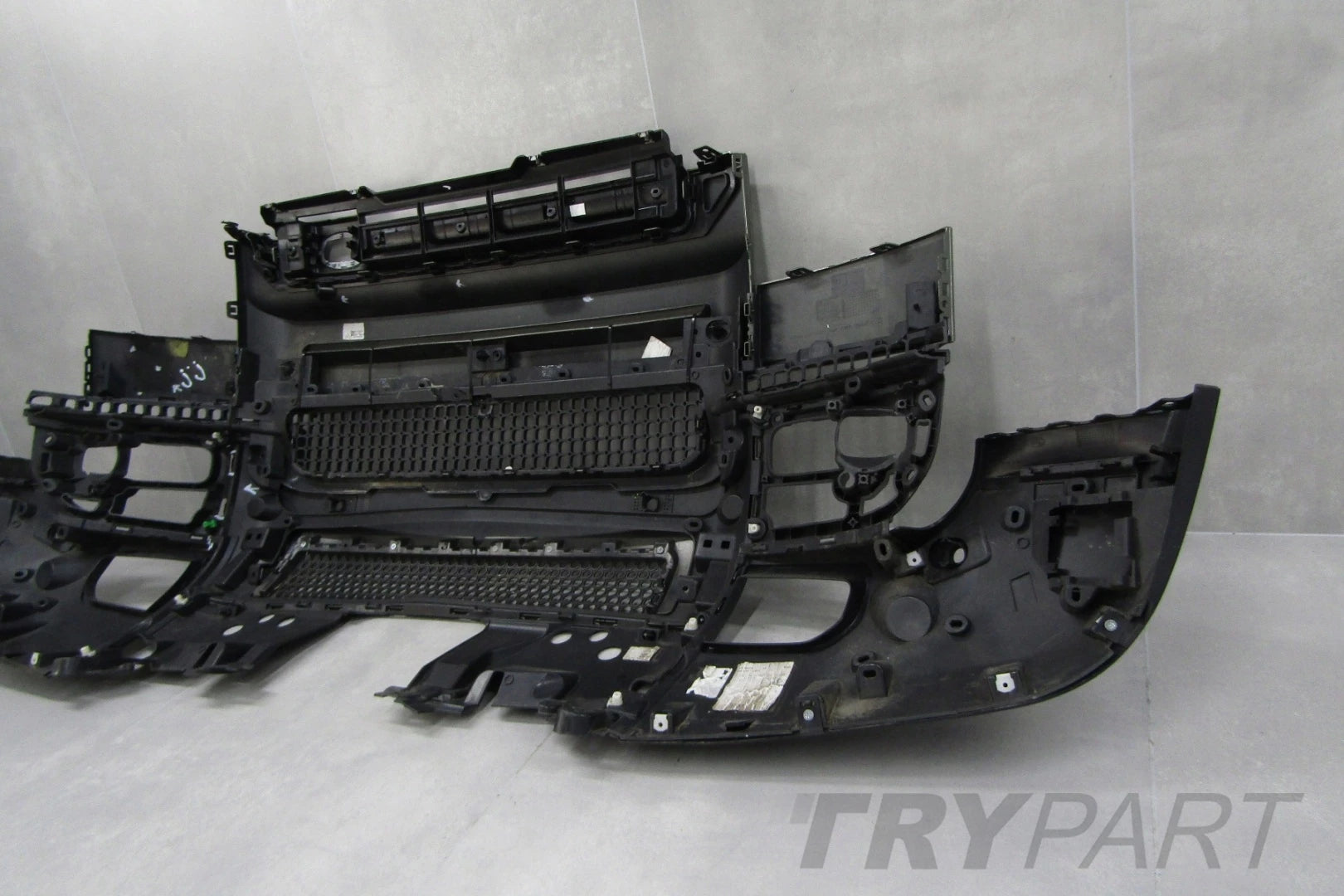 Front Bumper for Land Rover Defender 2 II L663 20-