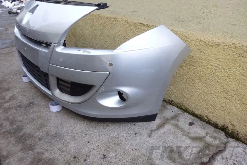RENAULT SCENIC III 3 2009 09- Front Bumper