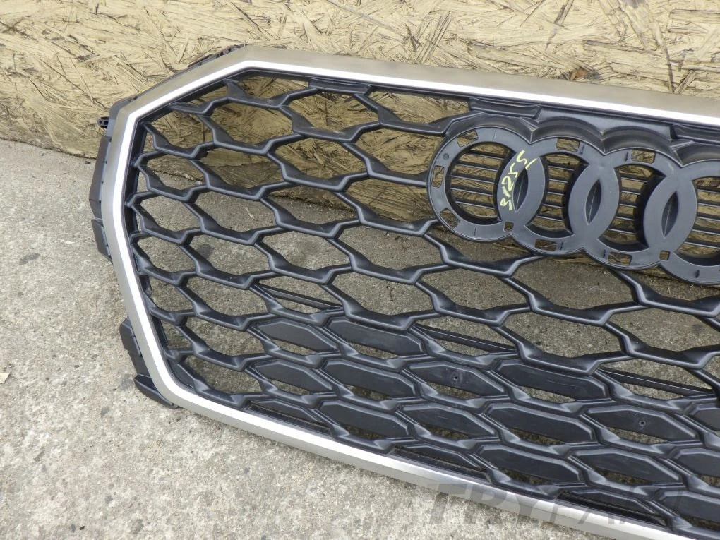 AUDI Q3 83F S LINE Grille