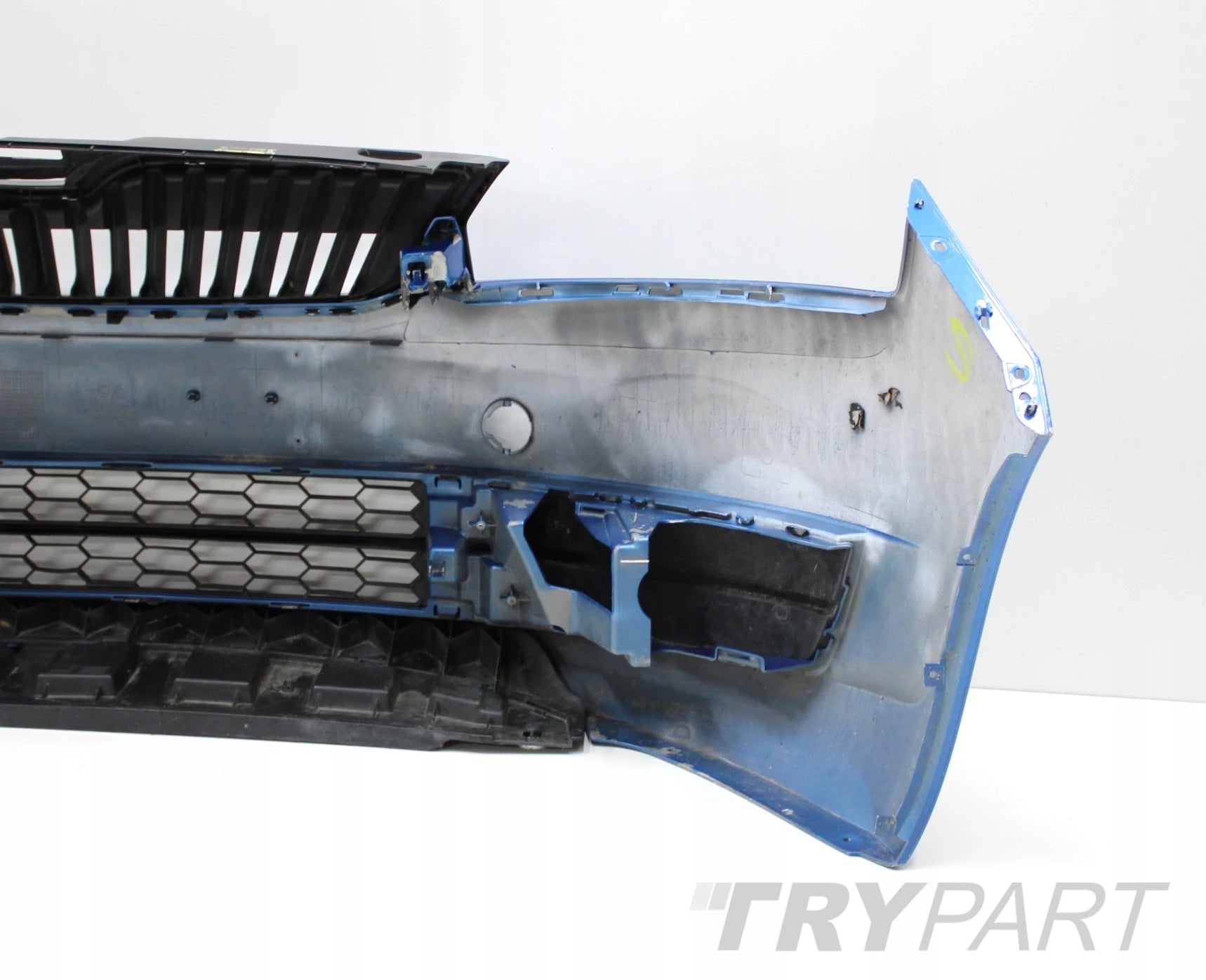 SKODA RAPID 5JA FRONT BUMPER ORG + GRILLE + VENTS + BOTTOM