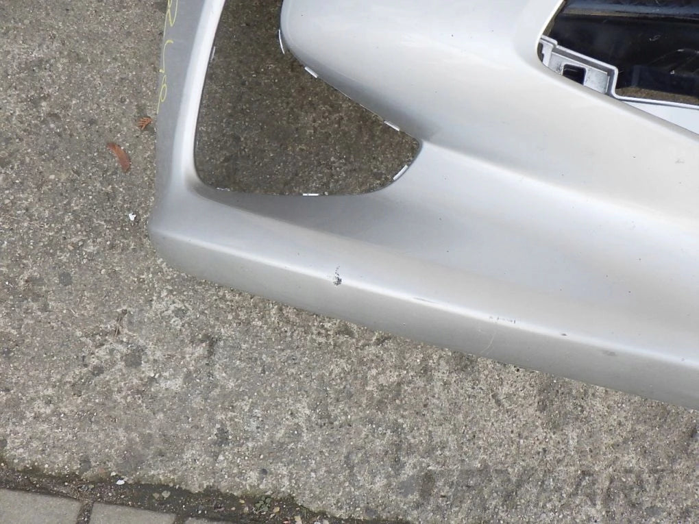TOYOTA YARIS 4 IV 20- Front Bumper