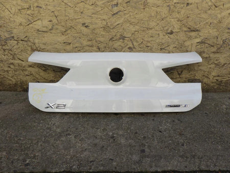 BMW X2 F39 flap trim