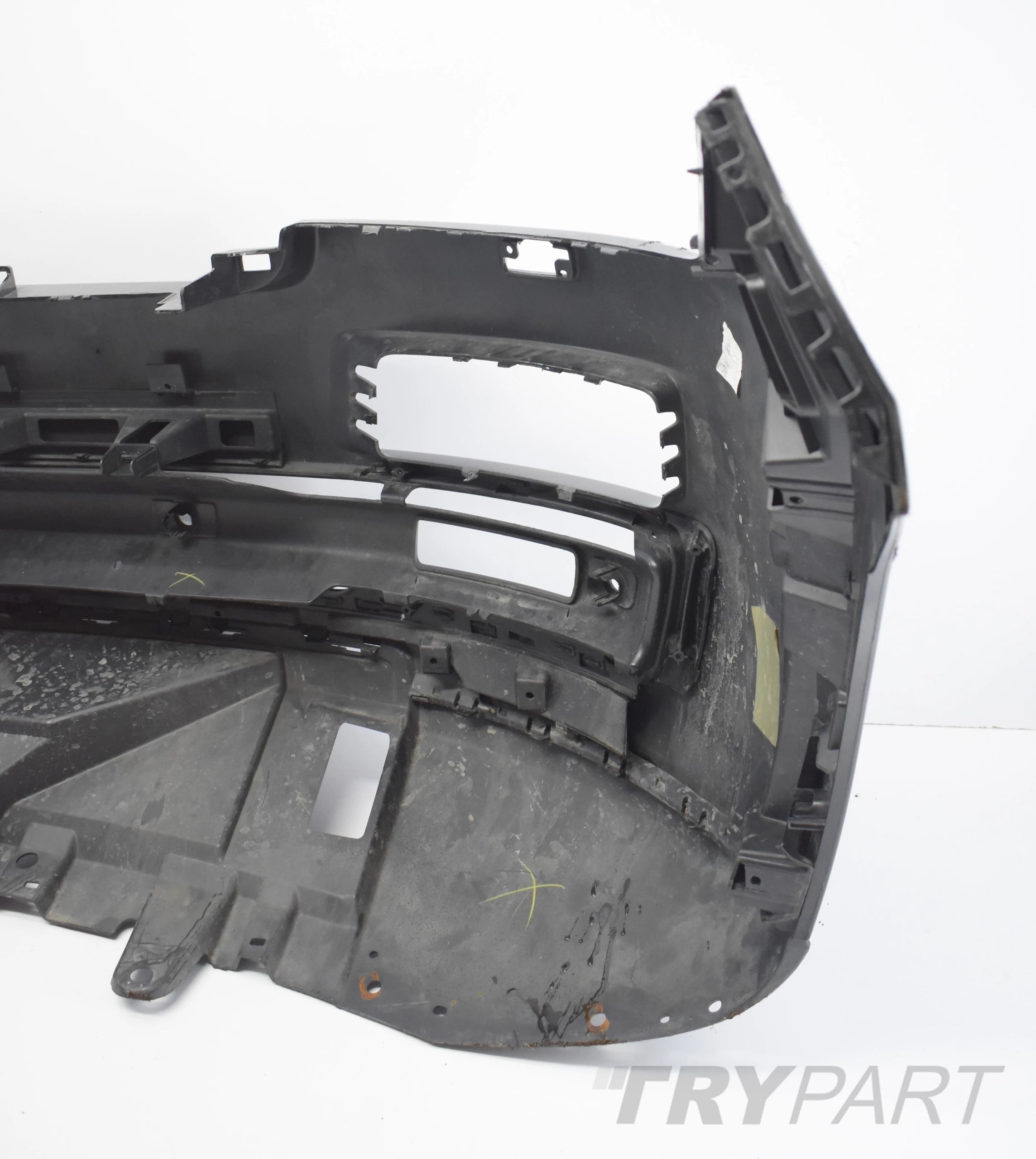 RANGE ROVER VOGUE FRONT BUMPER SUPER CONDITION 13+ ORG