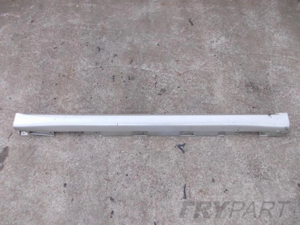 Toyota Corolla Verso 04-07 sill trim