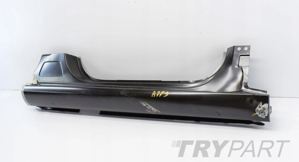 SKODA OCTAVIA III 5E RIGHT SILL COVER ORG NEW