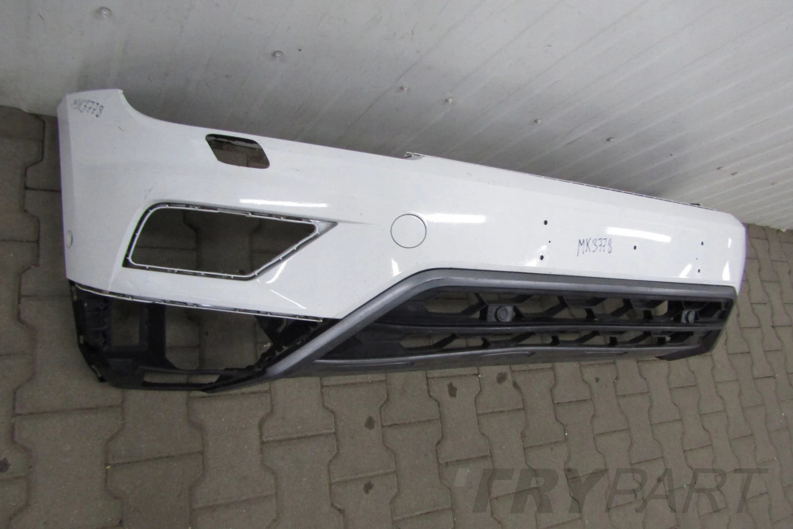 Front Bumper for VW Tiguan 2 II 5NN Allspace Cross 16-20