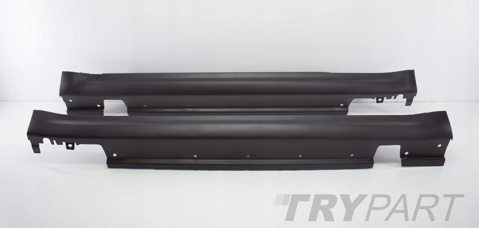 MINI COOPER R56 S RIGHT SILL PANEL ROCKER MOULDING COMPLETE