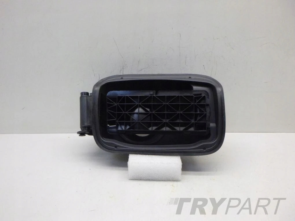 BMW 5 F10 Fuel Flap