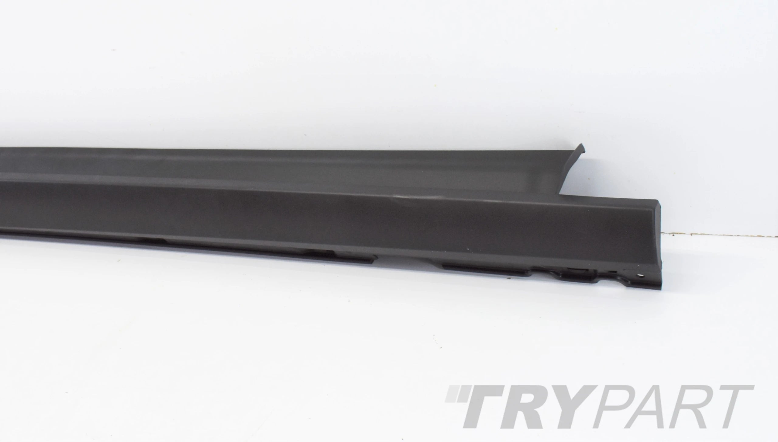 FOCUS MK4 RIGHT SILL COVER ORG NEW
