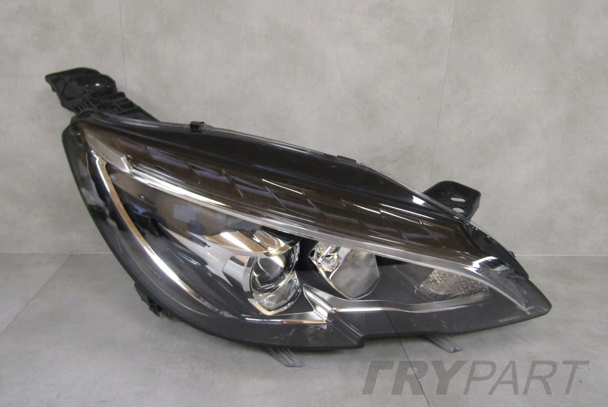 PEUGEOT 308 T9 LIFT 17-21 HEADLIGHT WITH REGULAR LENS RH RIGHT