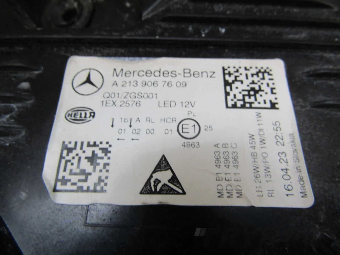 Headlight Mercedes E-Class W213 213 LED LIFT 20- RH RIGHT A2139067609
