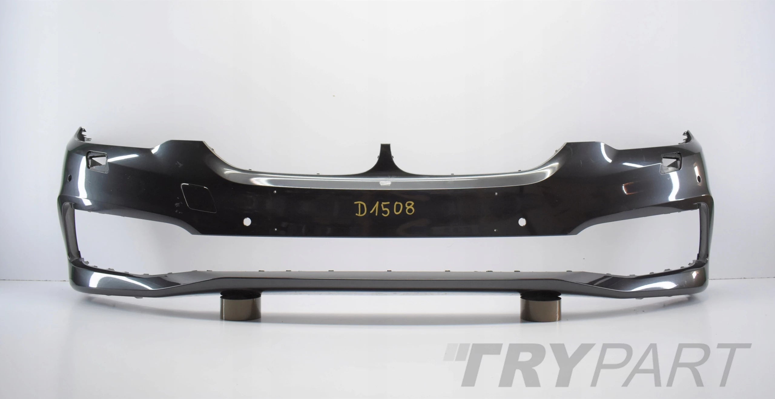 BMW 5 G30 G31 FRONT BUMPER EXCELLENT CONDITION ORIGINAL