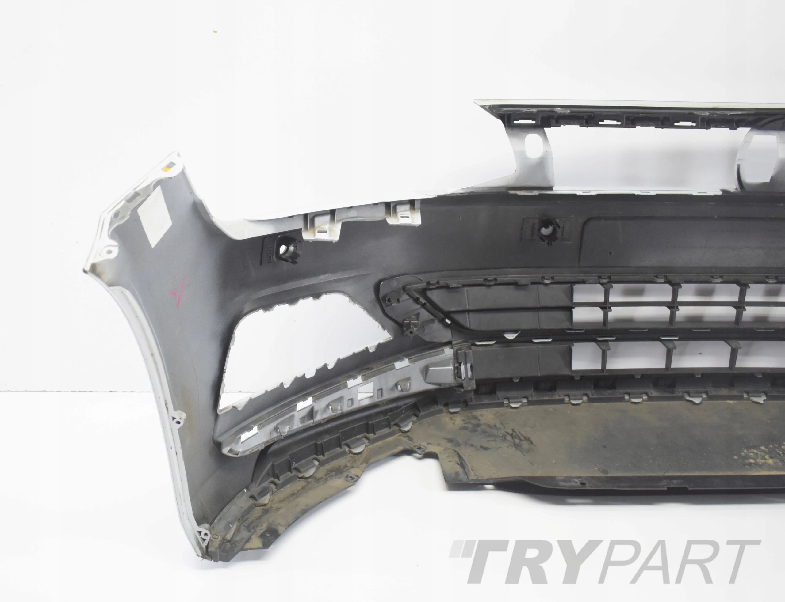 VW POLO 2G0 FRONT BUMPER ORG + BOTTOM