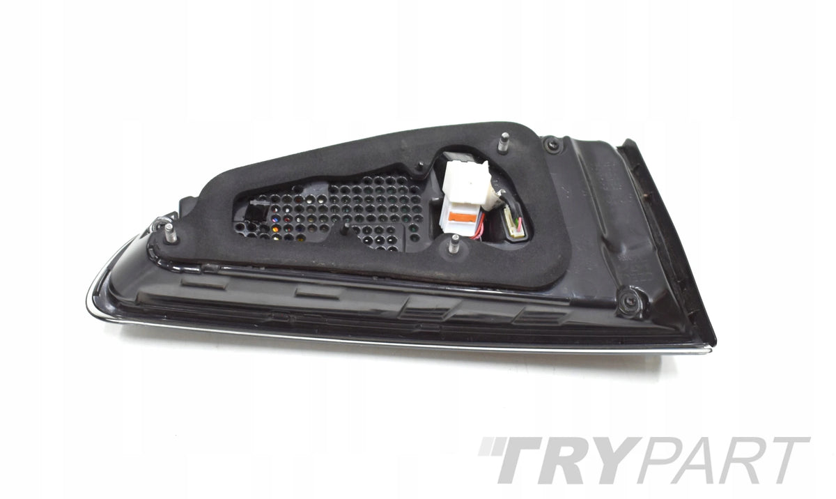 KIA CEED III LIFT GT LINE GT TAIL LIGHT RIGHT REAR IN TAILGATE ORG EU