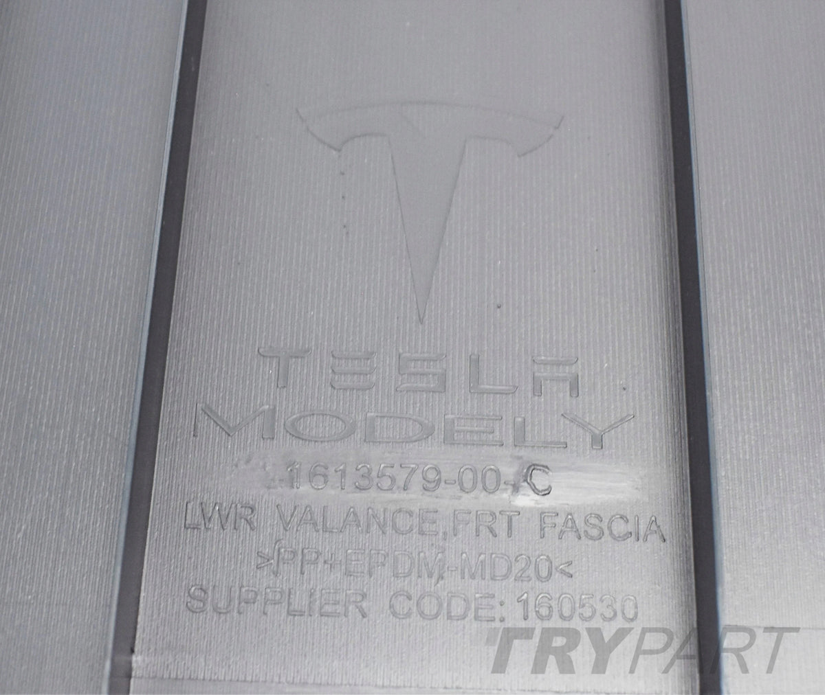 TESLA MODEL Y BUMPER SKIRT UNDERTRAY NEW